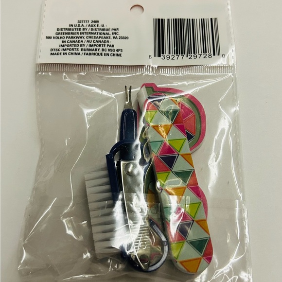 New Sassy + Chic Purple Nail Grooming Kit 6 Pieces Home or Travel Great Gift - Picture 16 of 16